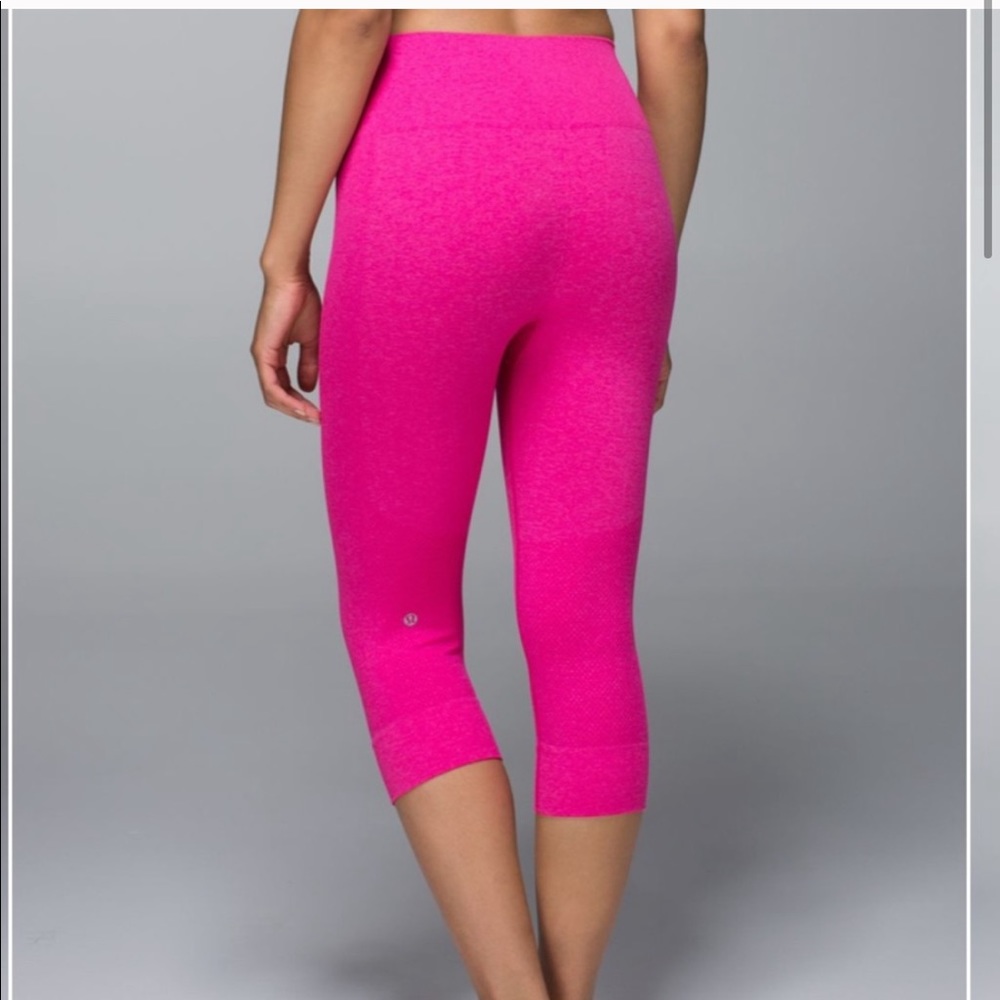 Lululemon Seamlessly Street Crop Pants